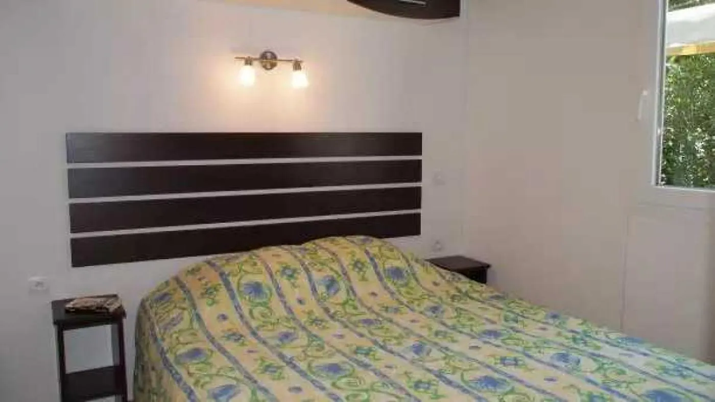 בורם-לה-מימוזה Camping 4 Etoiles - Parc Aquatique - Eebadc צרפת